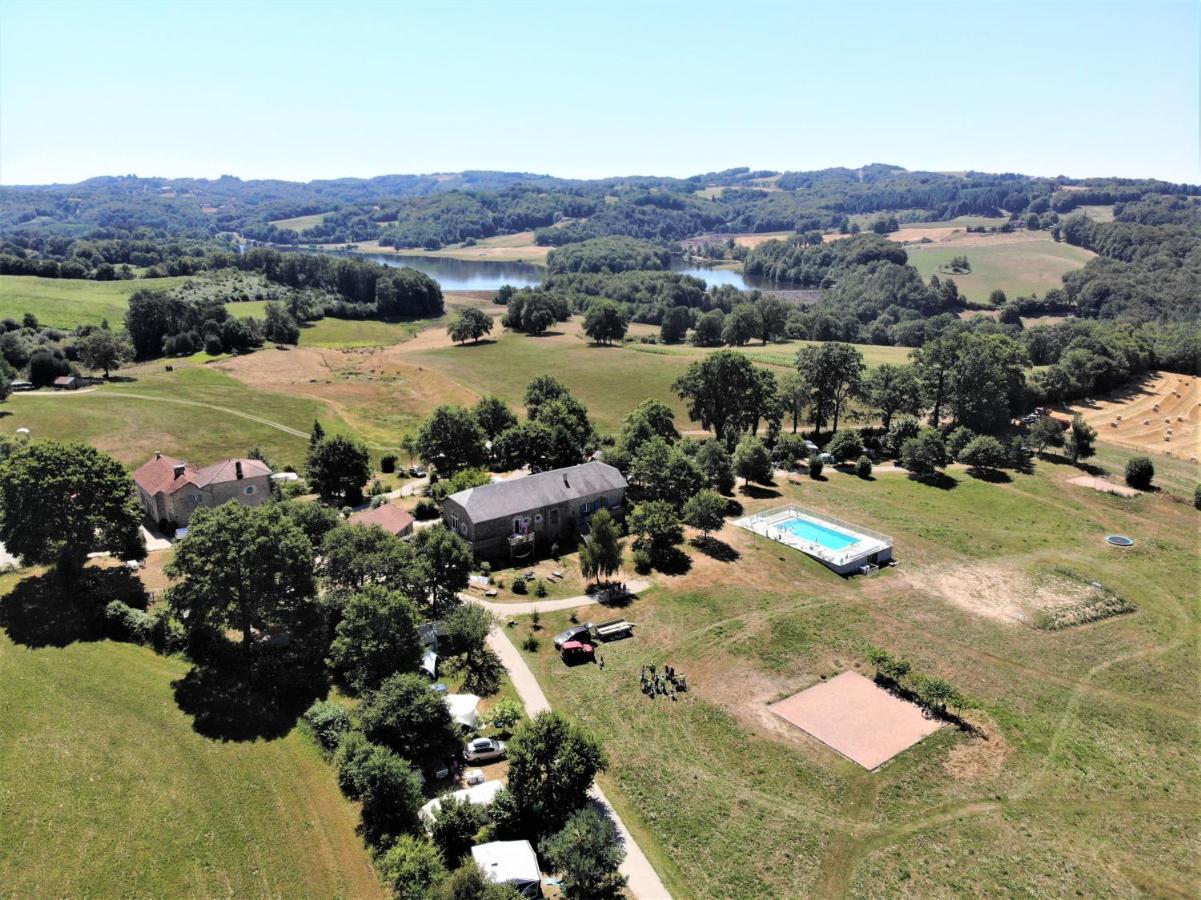 Domaine Les Teuilleres Bed and Breakfast Lacam-dʼOurcet Εξωτερικό φωτογραφία
